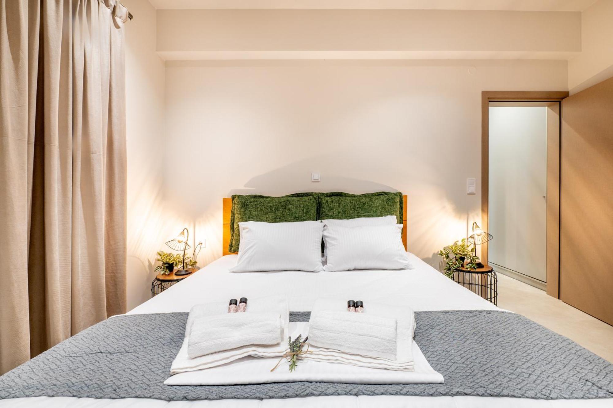 Thea Seaview Luxury Living Villa Kalamata Ngoại thất bức ảnh