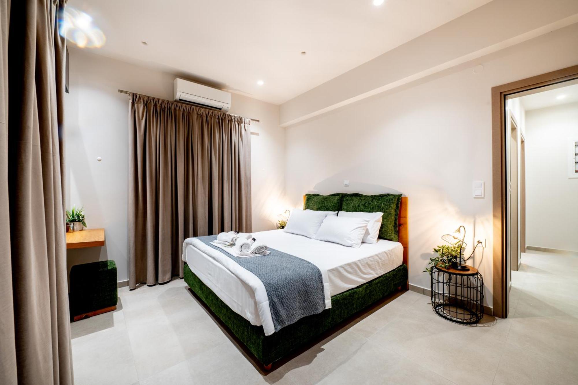 Thea Seaview Luxury Living Villa Kalamata Ngoại thất bức ảnh
