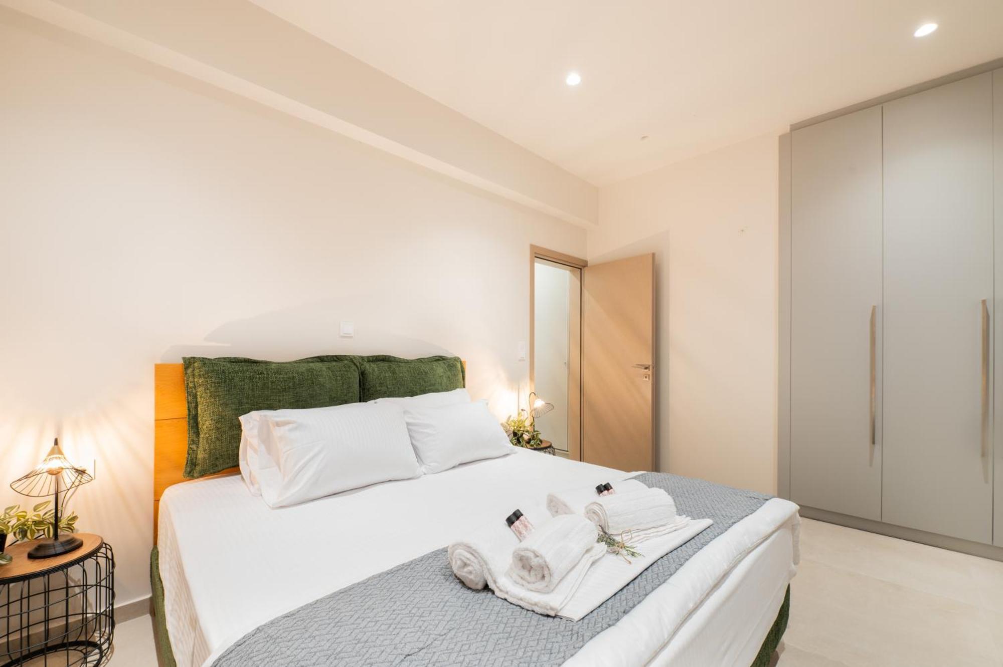 Thea Seaview Luxury Living Villa Kalamata Ngoại thất bức ảnh