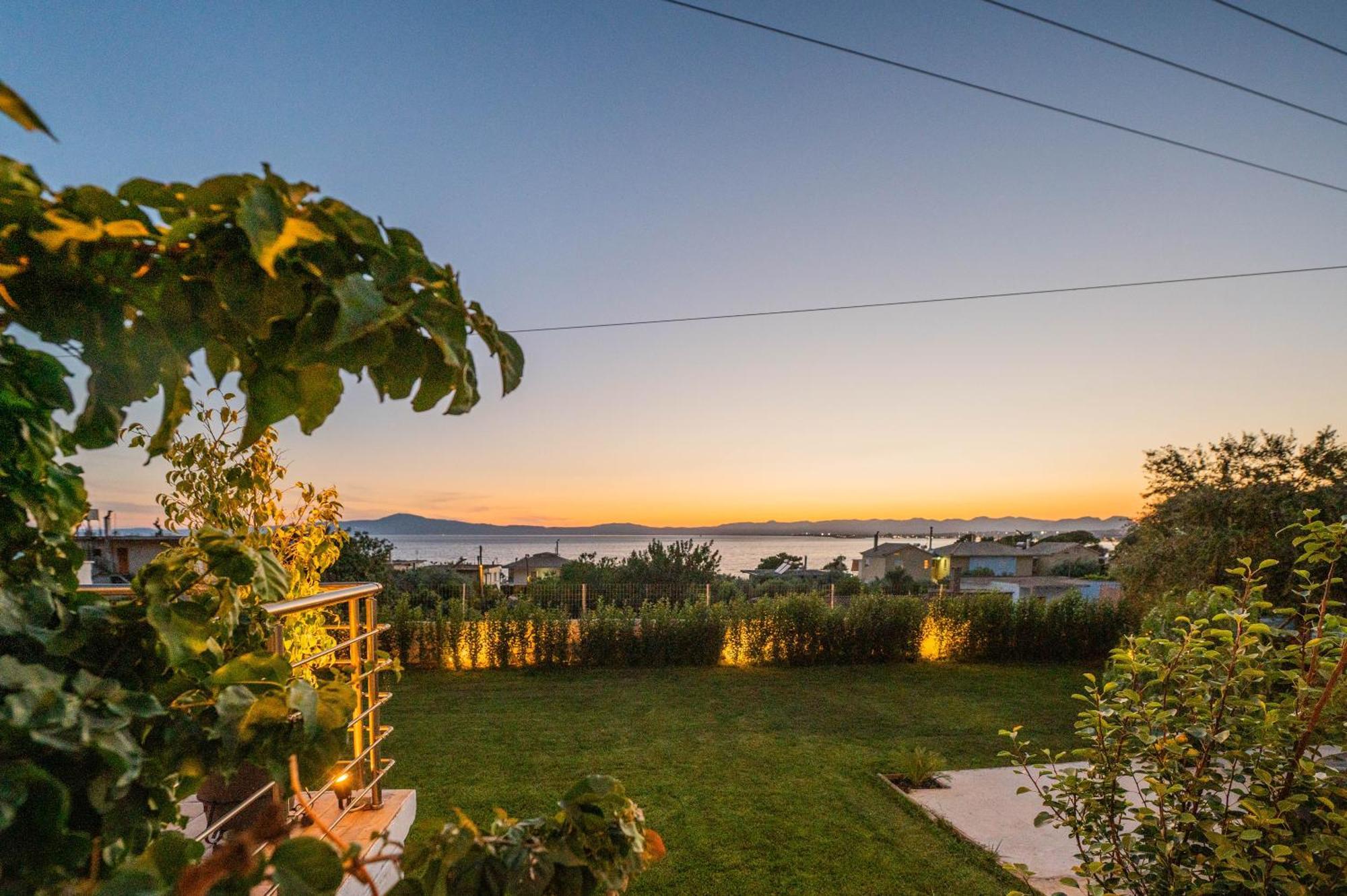 Thea Seaview Luxury Living Villa Kalamata Ngoại thất bức ảnh