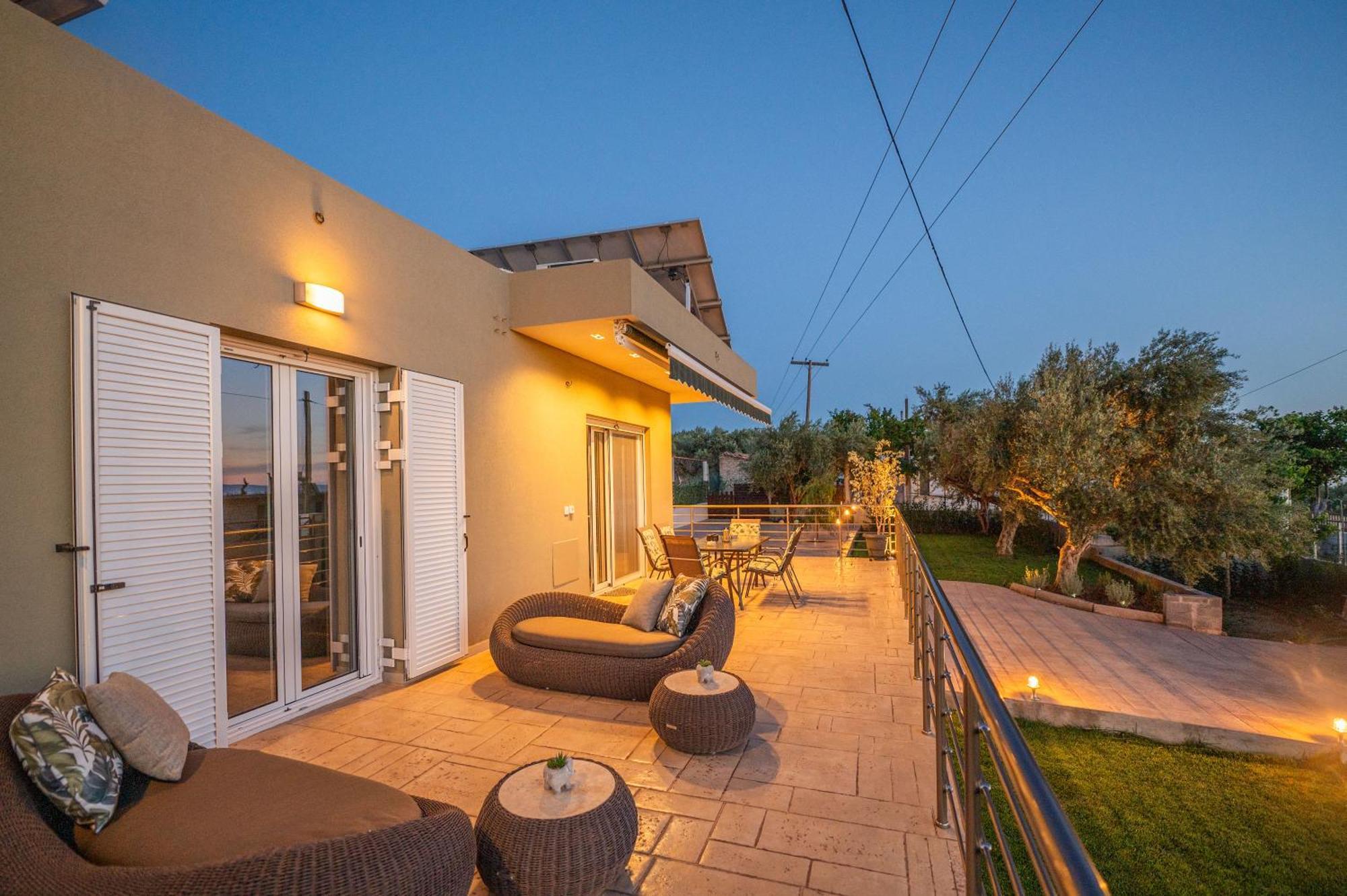 Thea Seaview Luxury Living Villa Kalamata Ngoại thất bức ảnh